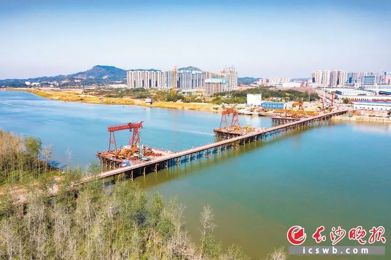 高铁、地铁、公交……事关长沙交通出行，一大波好消息来了