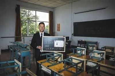 看完这条，我想去北大当保安……