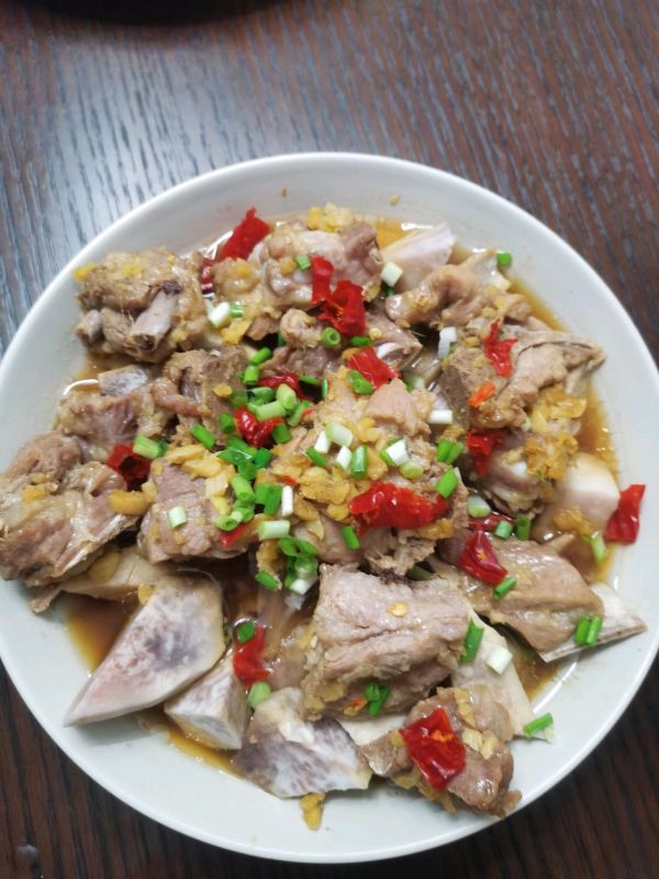 芋頭蒸排骨,芋頭蒸排骨的做法