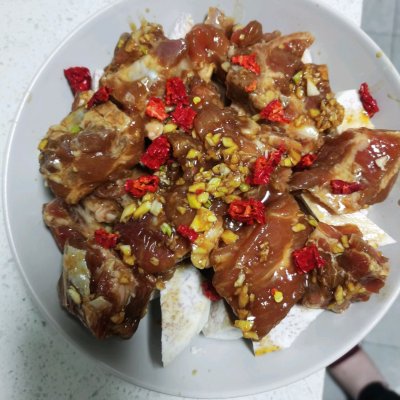芋頭蒸排骨,芋頭蒸排骨的做法