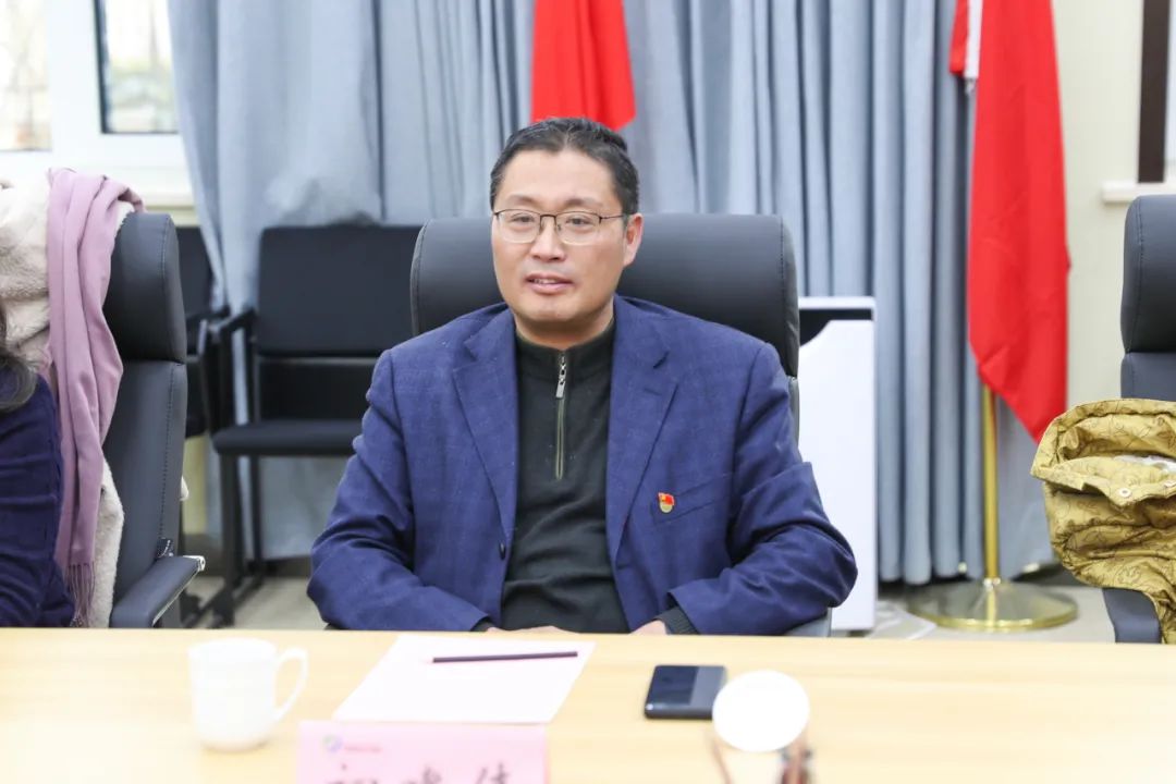 省商务厅服务贸易和商贸发展处党支部到济南新材料产业园区开展主题党日活动