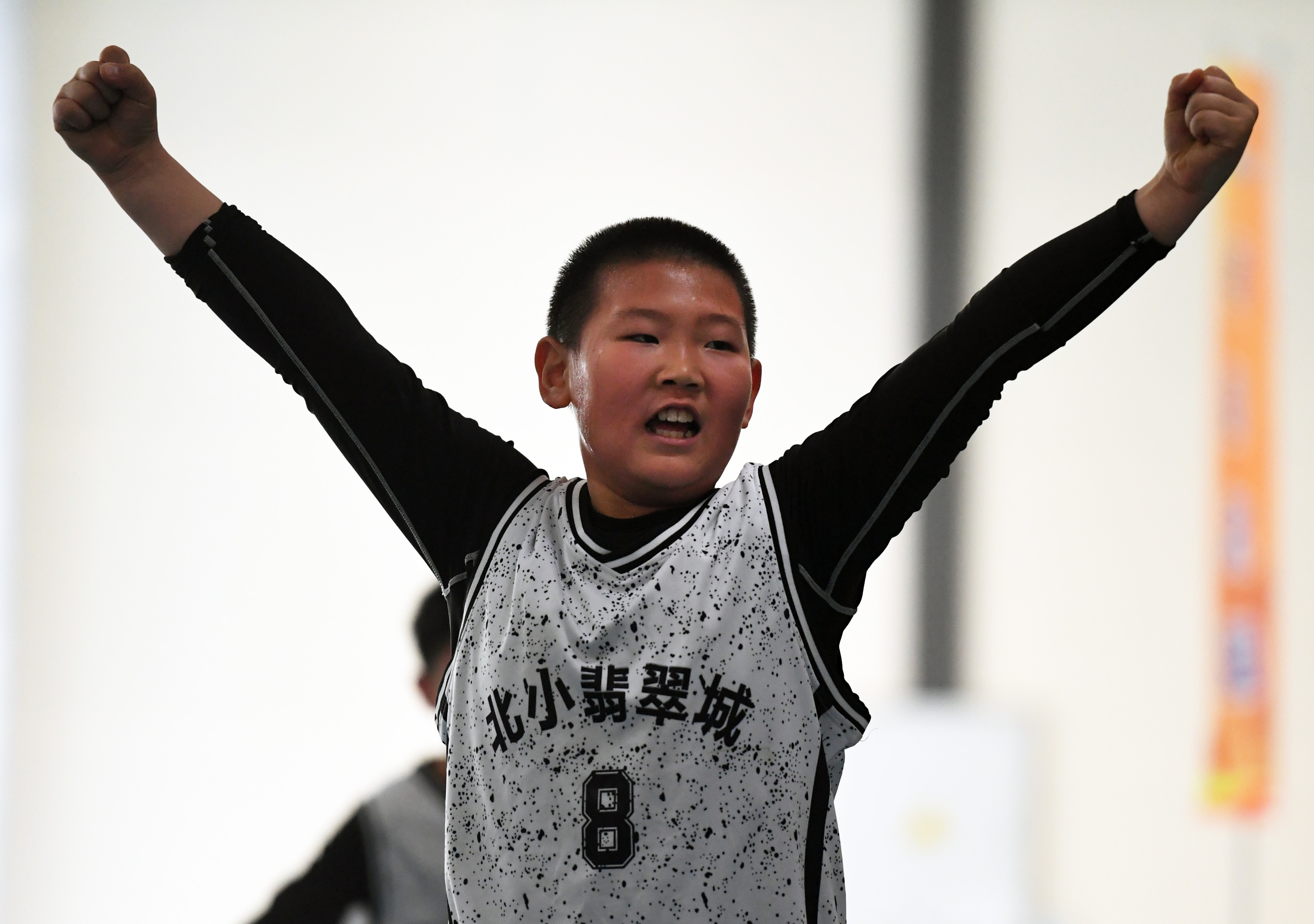 小学生打篮球比赛要有多少人(篮球——北京市第一届小学生篮球比赛开赛)