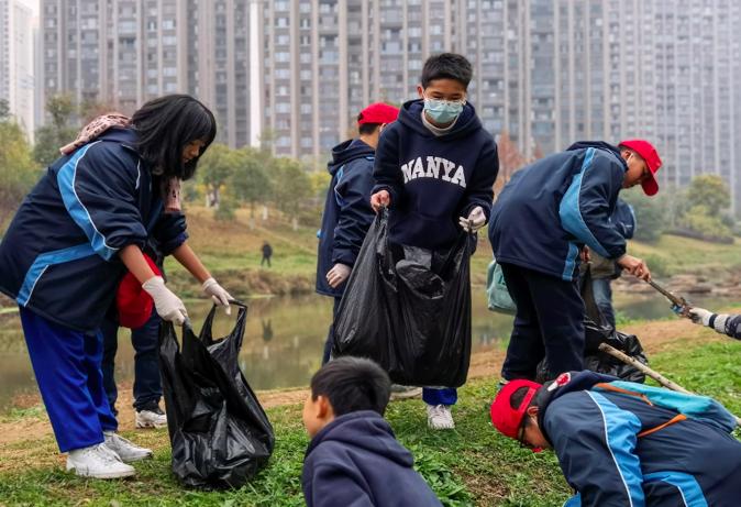 长沙市南雅中学C2105班志愿者们在行动(图3)