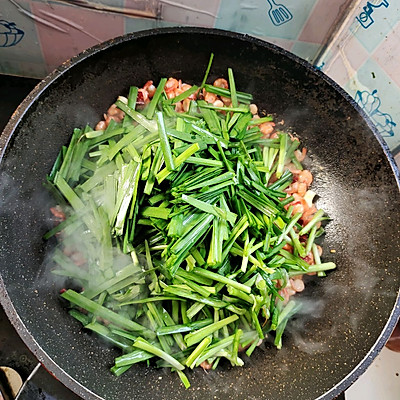 韭菜炒河蝦,韭菜炒河蝦怎么做