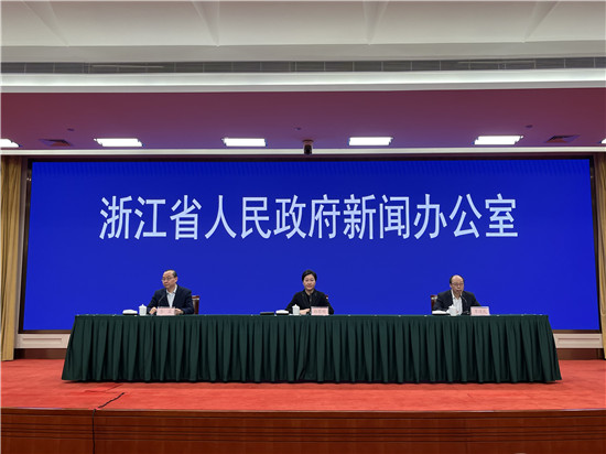 本轮疫情以来，浙江累计发放中医药预防汤剂近30万帖