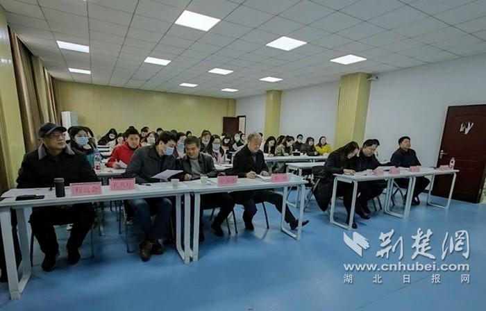 武漢市長虹中學(xué)創(chuàng)新項目式教學(xué)(圖1) 武漢市長虹中學(xué)創(chuàng)新項目式教學(xué)(圖1)