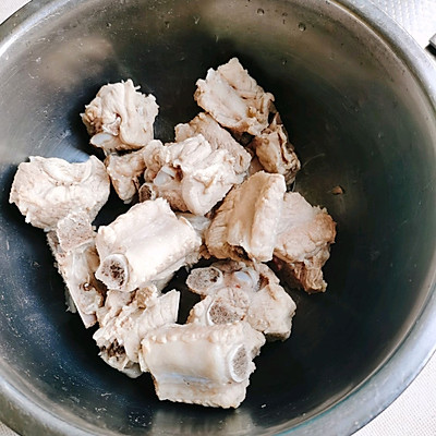 冬瓜燉排骨的做法,冬瓜燉排骨的做法步驟