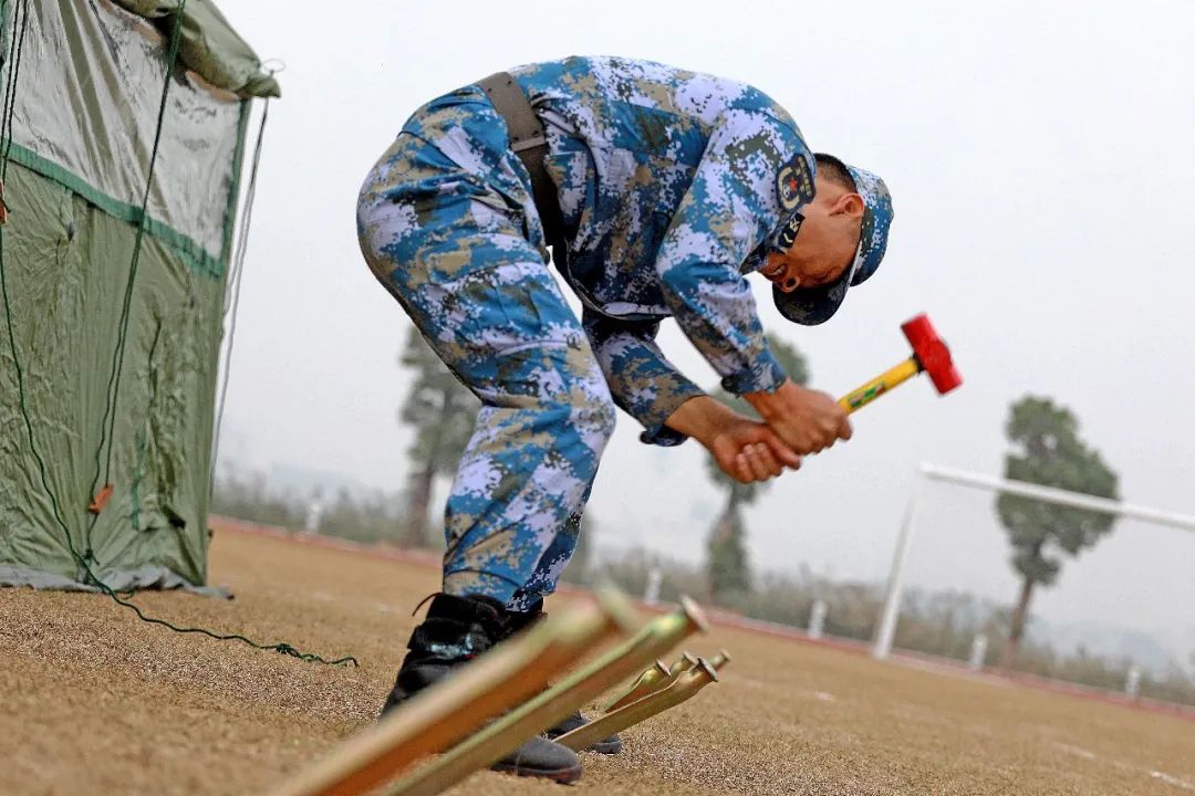 “战斗”一触即发！直击岸勤尖兵比武现场