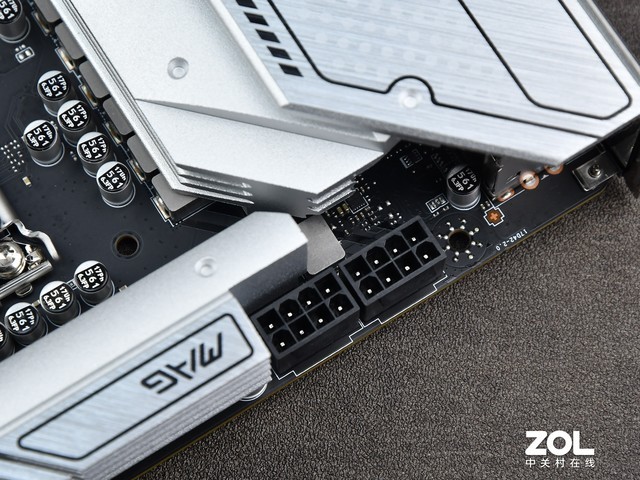 微星B660M迫击炮WIFI主板评测：支持DDR5