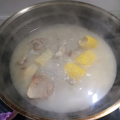 排骨冬瓜湯,排骨冬瓜湯怎么燉好喝又營養