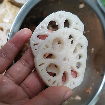 炸藕盒的做法（跟饭店大厨学的炸藕盒的做法）