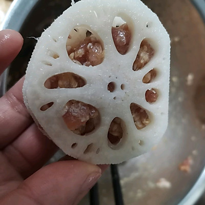 炸藕盒的做法（跟饭店大厨学的炸藕盒的做法）