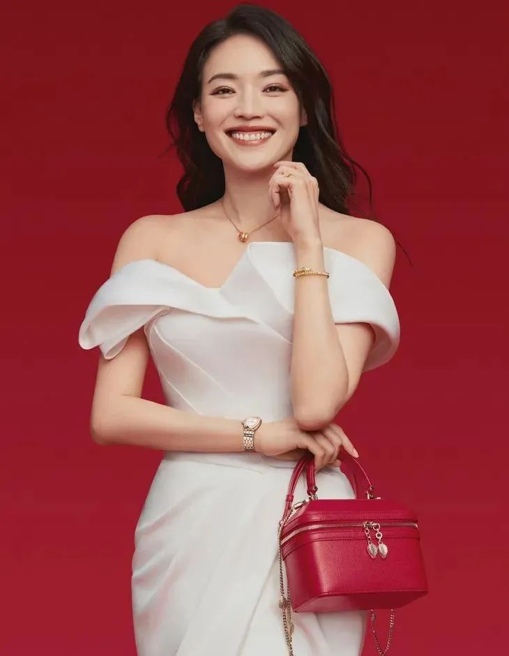 赵今麦为什么这么好看（赵今麦穿搭）