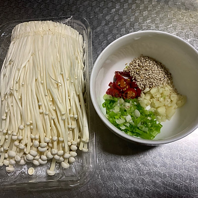 涼拌金針菇,涼拌金針菇的做法