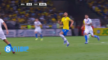 2018世界杯巴西队直播(世预赛-库鸟世界波破门安东尼罗德里戈替补建功 巴西4-0巴拉圭)
