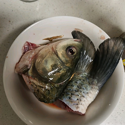 草魚湯的做法,草魚湯的做法簡單又好吃