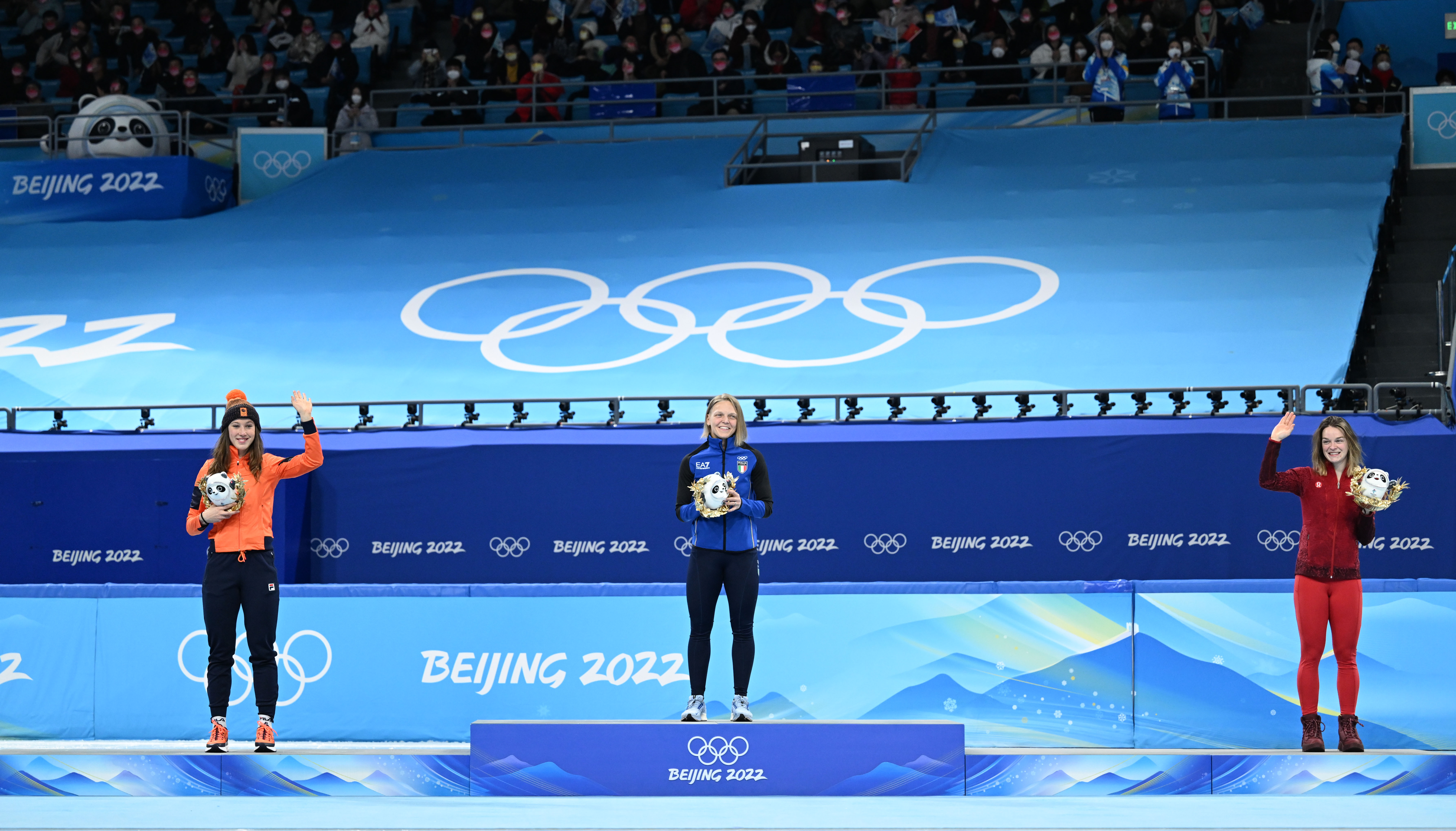 短道速滑女子500米(短道速滑——女子500米决赛：意大利选手阿里安娜·方塔纳夺冠)