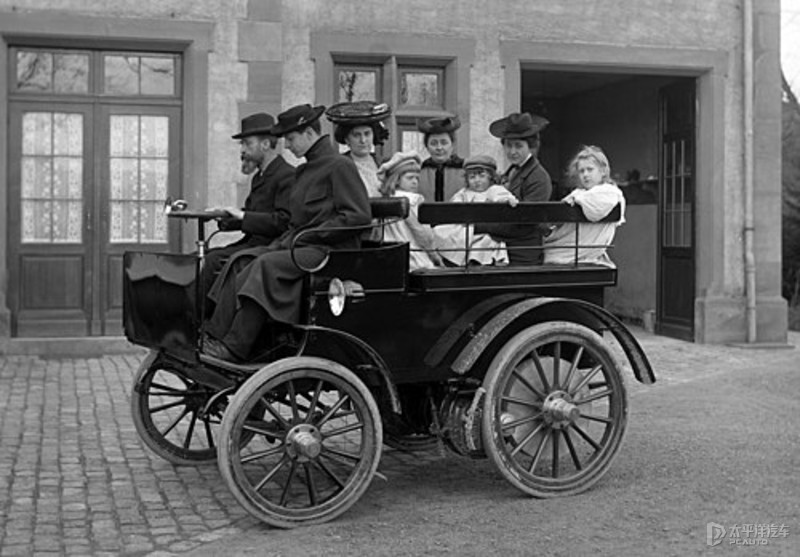 12V電瓶火了近70年居然無(wú)可替代！還能再戰(zhàn)半世紀(jì)？