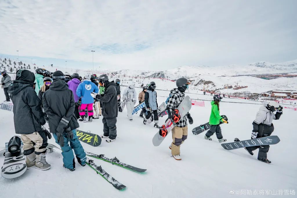 鲁能组什么词(冬奥会如火如荼，网友却吵翻了：国内最好的雪场在哪里？)