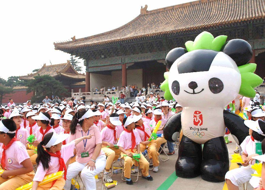 奥运会吉祥物代表哪些国家(北京冬奥会｜不只冰墩墩，这些吉祥物的原型也是大熊猫)