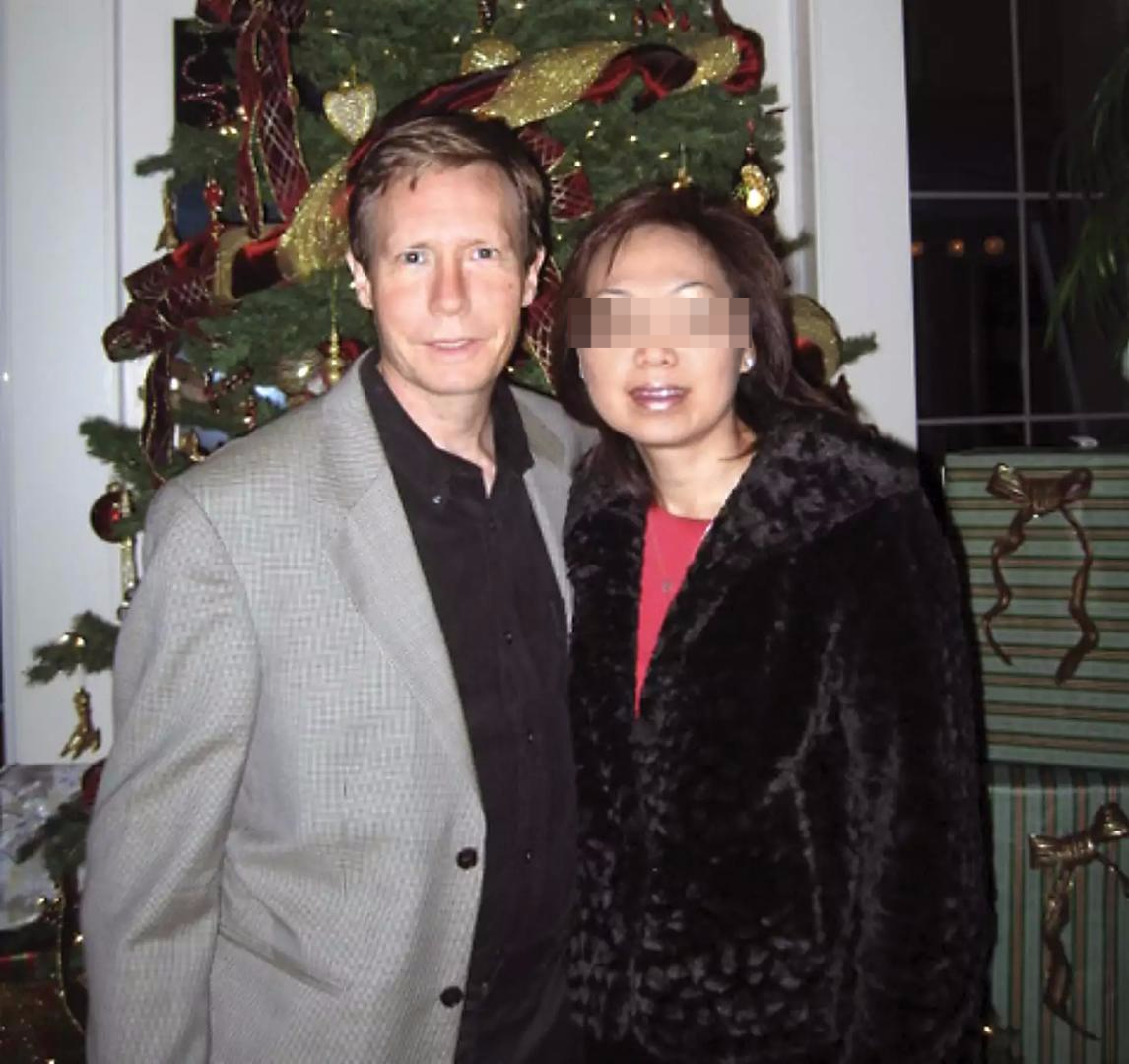 美国富豪10年前勒死华裔妻子，逃亡多年后归案被判15年至终身监禁：“我毁了一切”
