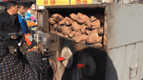 东北早市，消除年轻人emo的精神密码