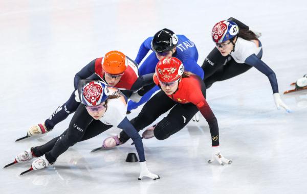 奥运会女生运动项目有哪些(北京冬奥会｜短道速滑女子1500米：韩国选手崔敏静夺冠 韩雨桐获第七名)