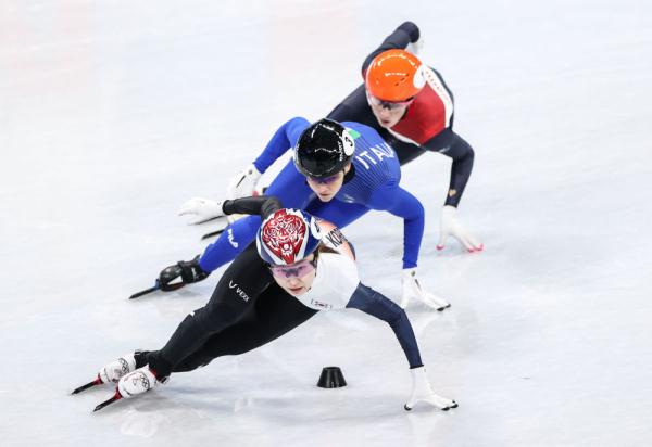 奥运会女生运动项目有哪些(北京冬奥会｜短道速滑女子1500米：韩国选手崔敏静夺冠 韩雨桐获第七名)