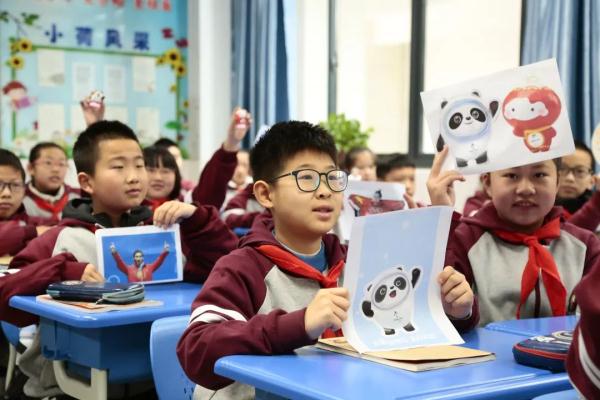 当开学第一课“邂逅”北京冬奥会……