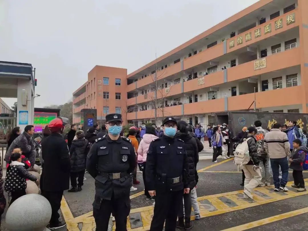 “神兽归笼”，南浔公安护航平安开学季“虎”力全开！