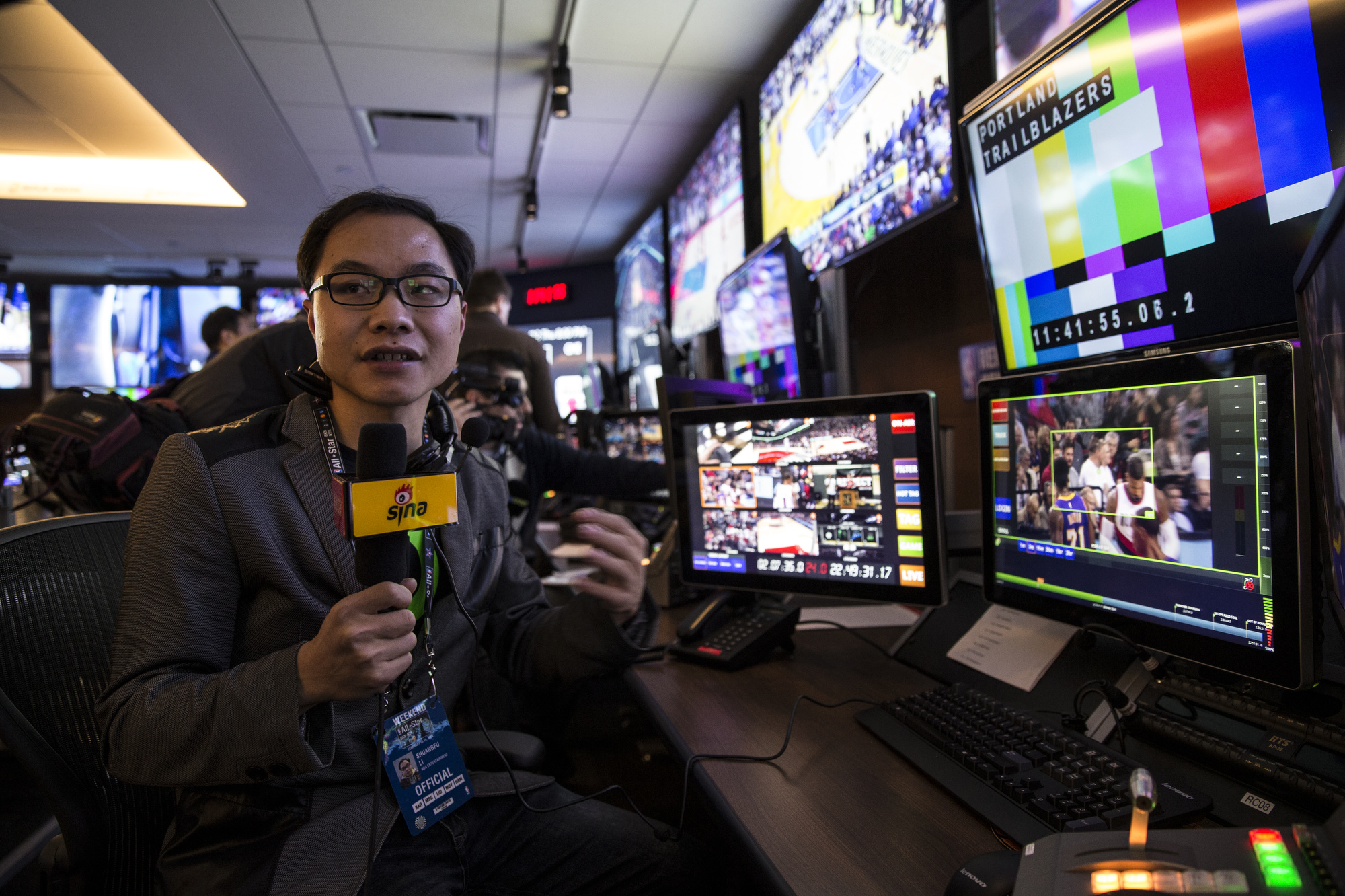 nba全明星为什么是春节(富哥专栏：都还在畅想元宇宙，NBA已推出篮宇宙观赛)