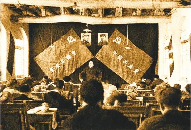 党史学习教育 | 中国共产党在西柏坡时期的学习