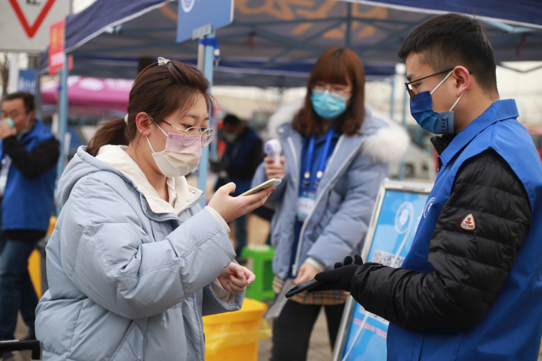 天大“一站式”守护！我们来接你回家