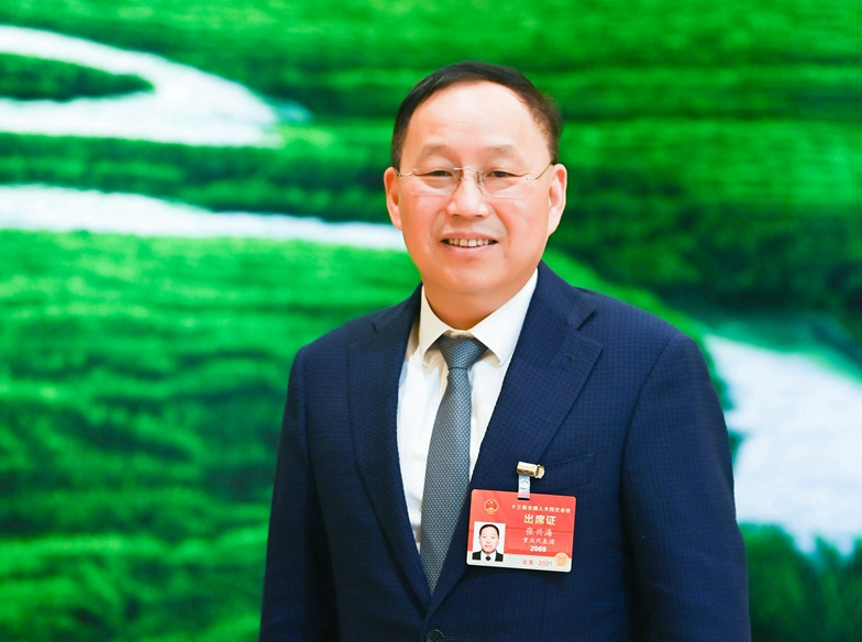 全国人大代表张兴海：建议年轻人少送外卖多进工厂；全国最缺工的100个职业，43个属“生产制造”