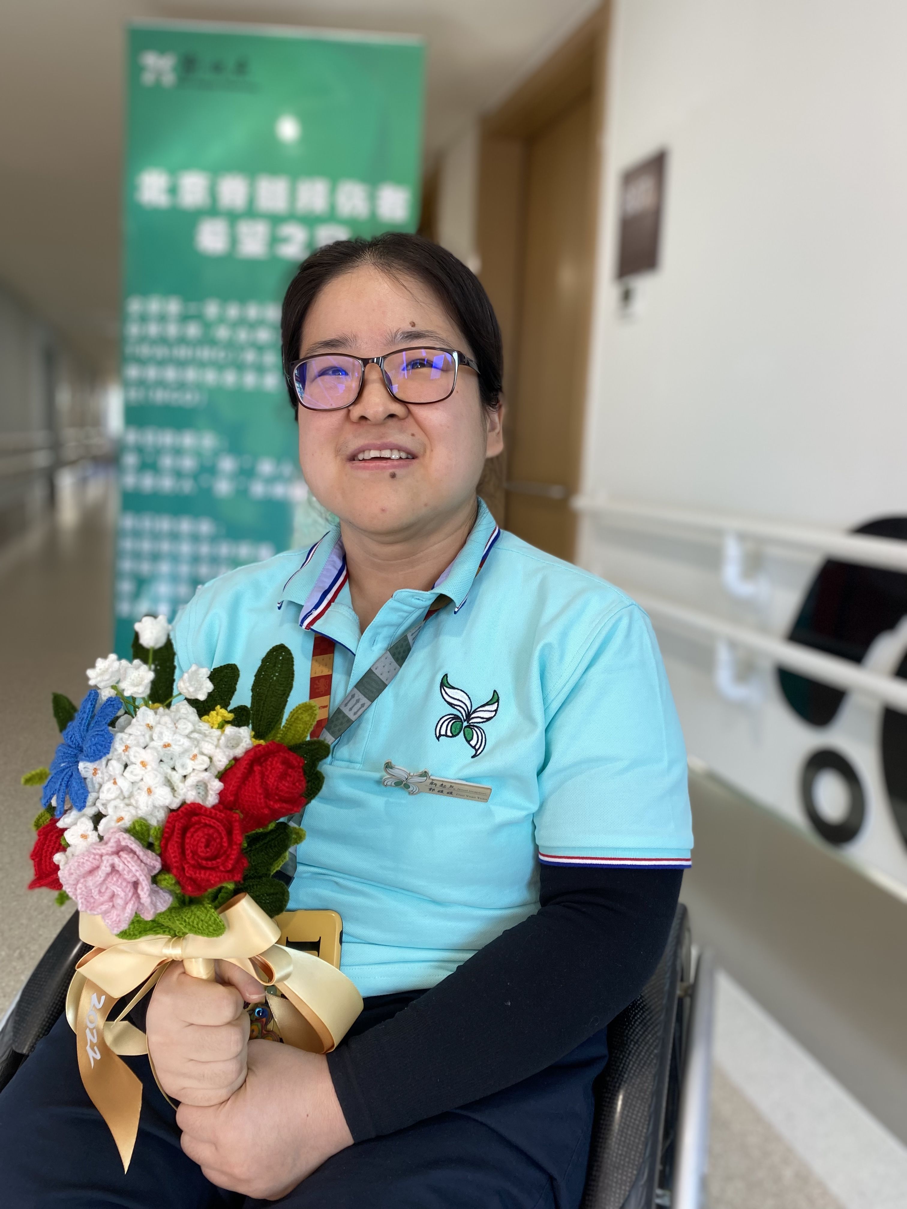 冬残奥会颁奖花束背后 150位残疾人用600多万针编织而成 天天看点