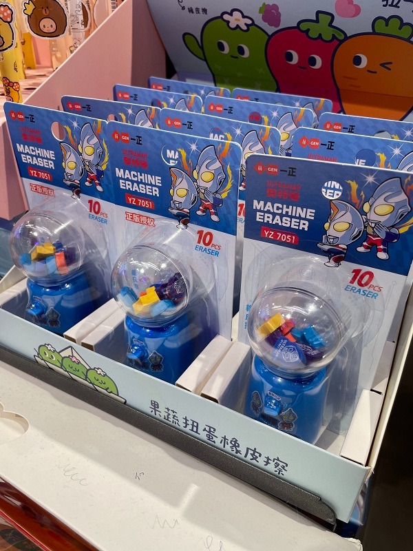 弹簧笔做的小玩具（用弹簧笔做玩具）