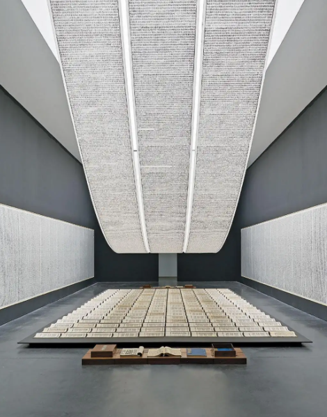 一款「山东酒桌」魔幻现实游戏，让这个00后制作人的微信被加爆了