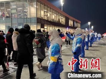 北京奥运会现场服务有哪些(北京冬奥会期间超11万人次现场观赛 志愿者暖心服务赢好评)