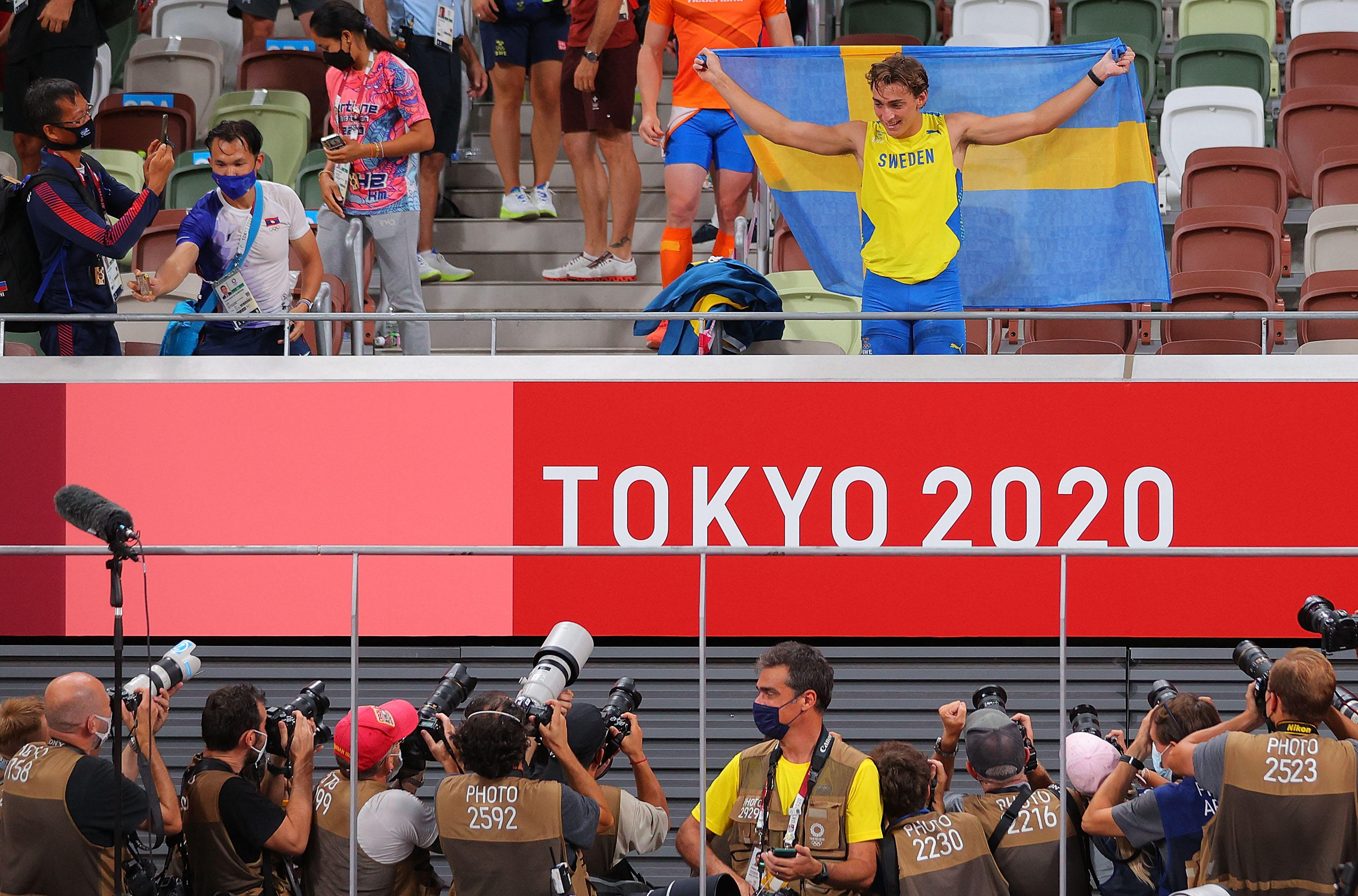 日本奥运会的运动员有哪些(12位东京奥运会冠军竞逐世界室内田径锦标赛)