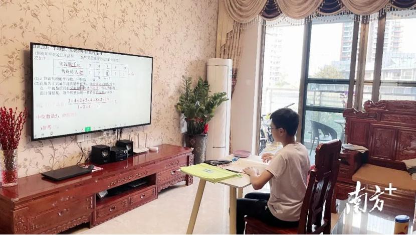 常平振興中學(xué)：線上線下忙教研(圖2)