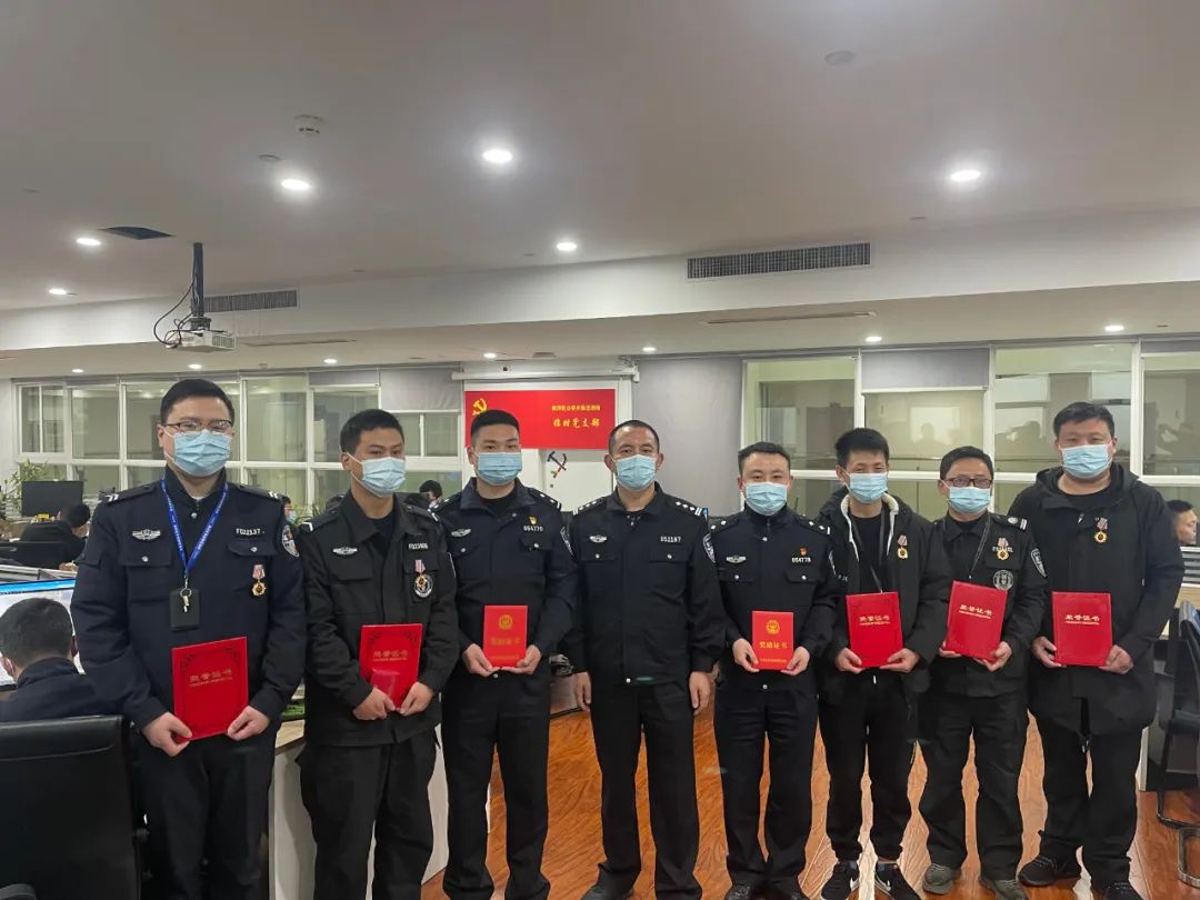 光荣榜！南浔公安32名一线抗疫优秀民辅警受战时表彰