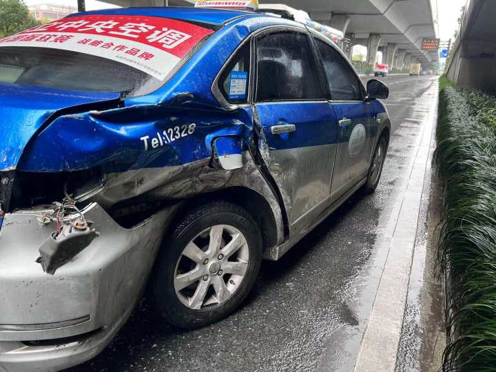 杭州交通事故,杭州交通事故报警电话