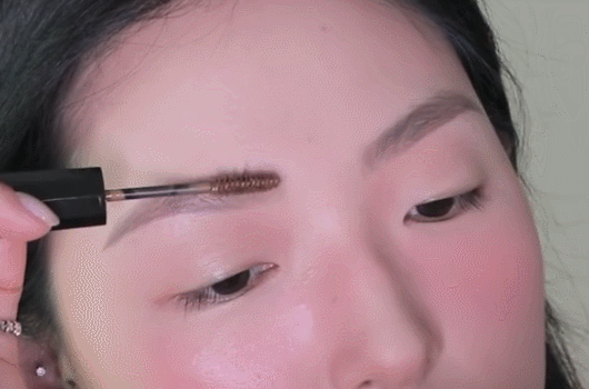 全网都在让她“变回来”，现在的她为什么不灵了？