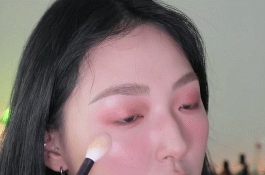 全网都在让她“变回来”，现在的她为什么不灵了？