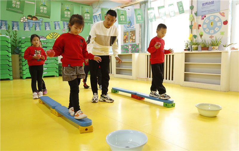 �ӱ�����ˮ��ˮ ӭ����ˮ��