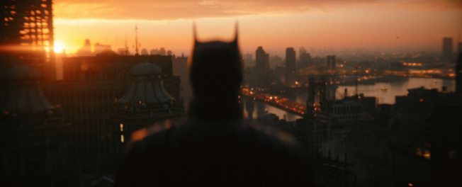 《新蝙蝠侠》：超级英雄电影的终结？