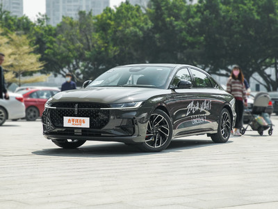 年轻新贵硬刚传统劲旅 林肯Z与奥迪A4L该怎么选?