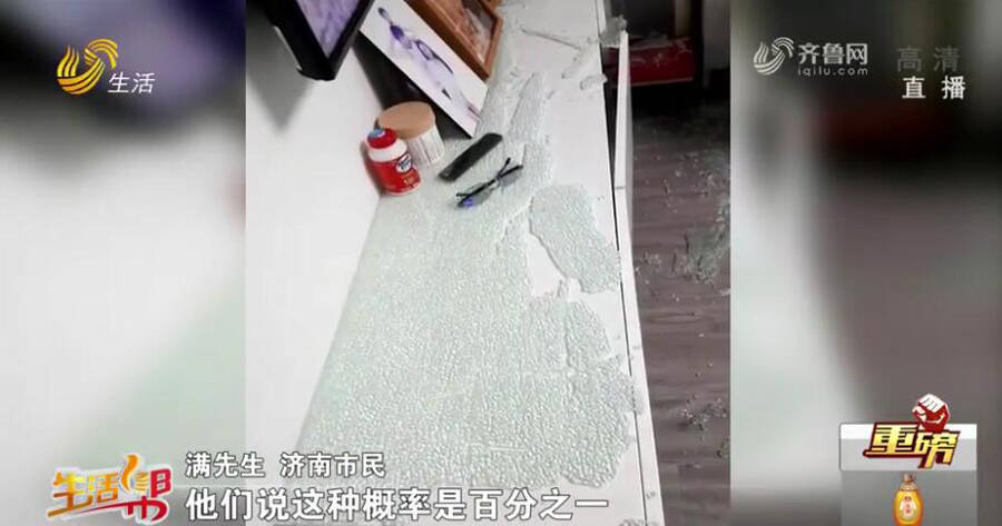 在济南宜家家居买的电视柜玻璃突然“爆裂”记者上门处理问题遭遇“挡镜头”