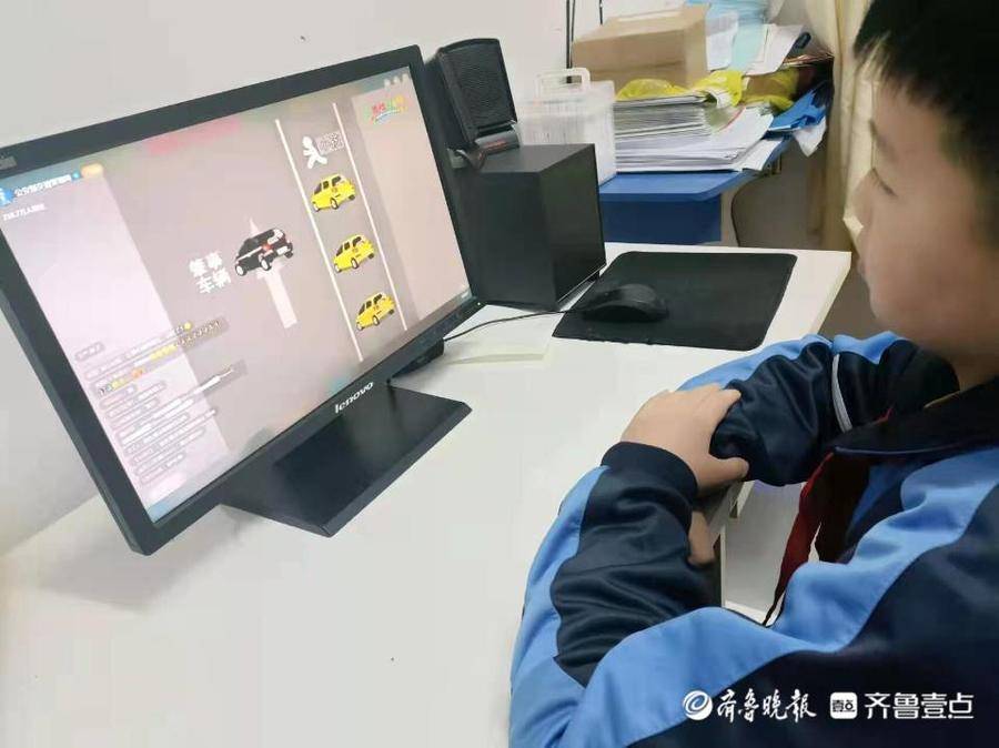 东昌府区梁水镇镇中心小学让平安“童”行(图1)