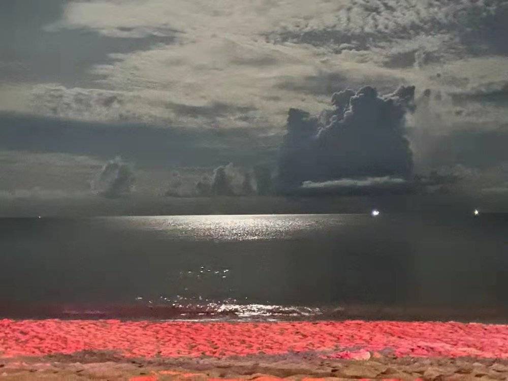 三个中国女孩泰国幻想漂流